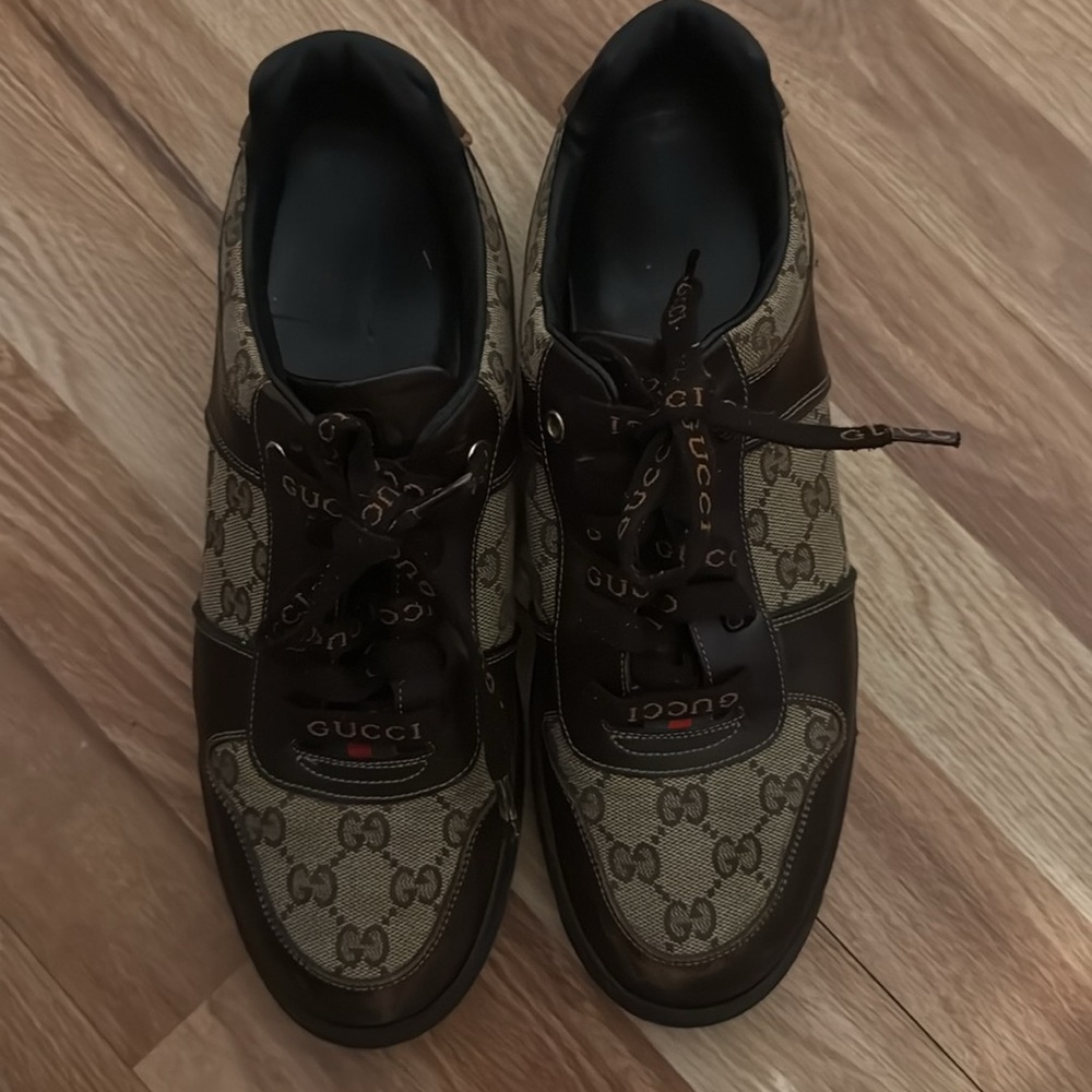 GUCCI/GG/patterned low top sneakers